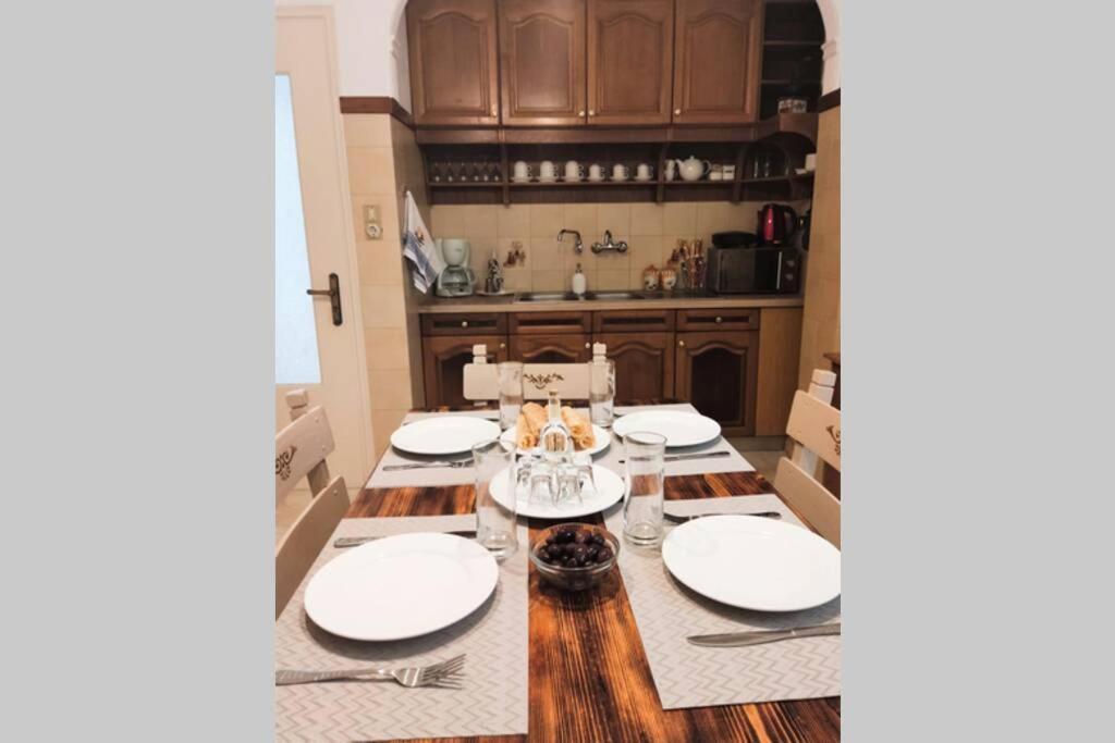 Apartment 95 M2, Center Of Sitia, Wifi, 350M Beach Zewnętrze zdjęcie